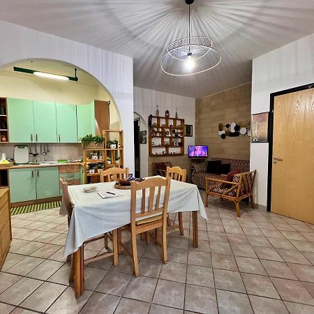 Casa Vacanza Rita Marina Di Pescoluse Bagian luar foto